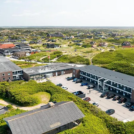 Paent Og Hyggelig Indrettet Sj3109 * Henne Strand